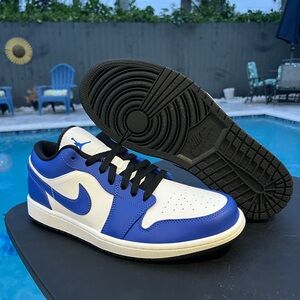 Air jordan 1 low royal blue size 10 men